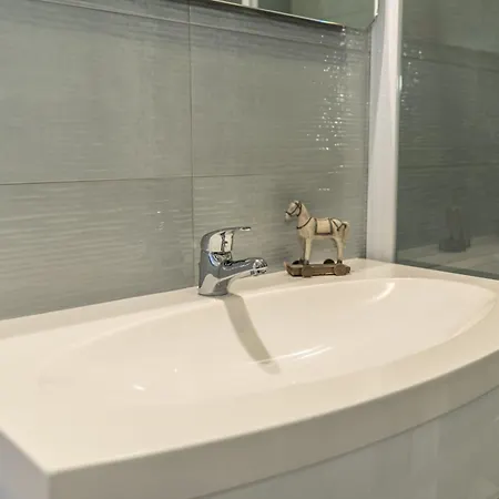 Sirio Mit Gemeinschaftspool Und 200 M Vom Entfernt By Interhome * Borghetto Santo Spirito