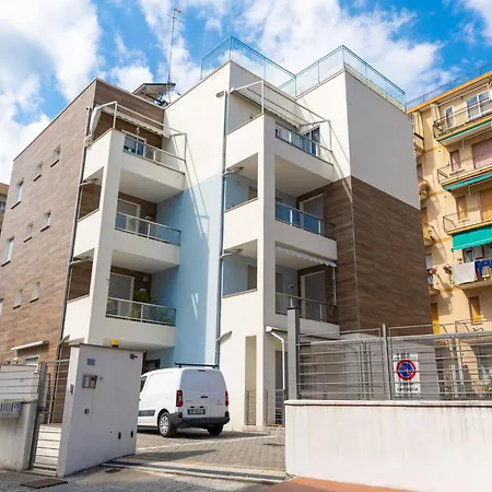 Sirio Mit Gemeinschaftspool Und 200 M Vom Entfernt By Interhome *