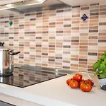 Sirio Mit Gemeinschaftspool Und 200 M Vom Entfernt By Interhome