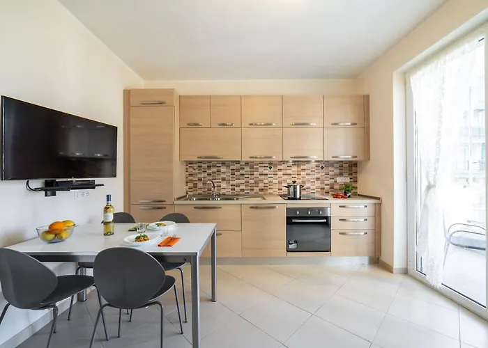 Sirio Mit Gemeinschaftspool Und 200 M Vom Entfernt By Interhome * Borghetto Santo Spirito